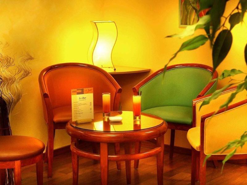 Ibis Brignoles Provence Verte Kültér fotó